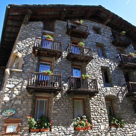 Hotel Dolonne كورمايور المظهر الخارجي الصورة