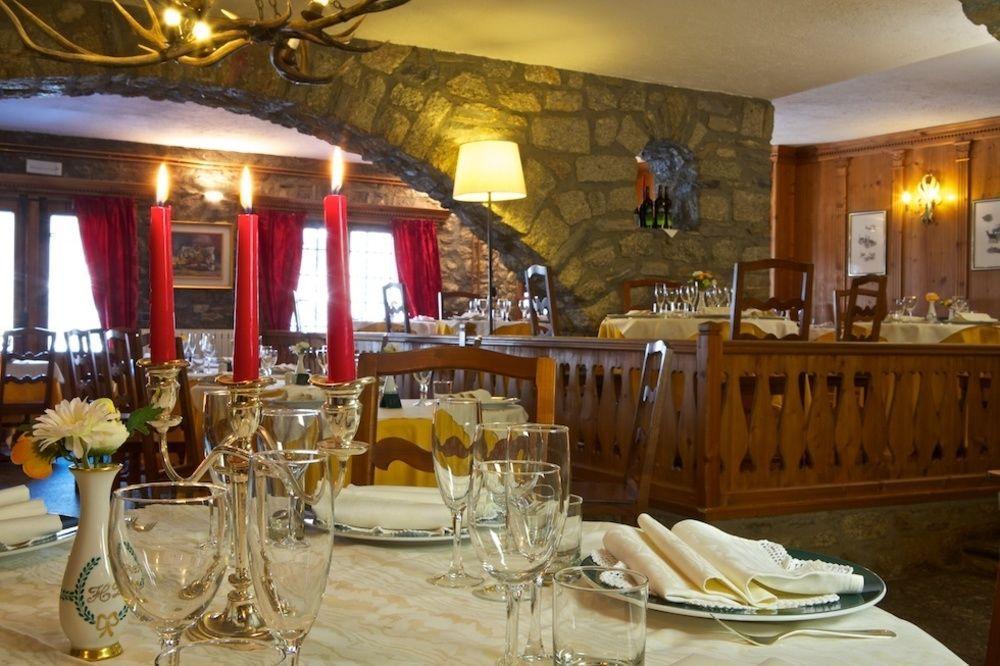 Hotel Dolonne كورمايور المظهر الخارجي الصورة